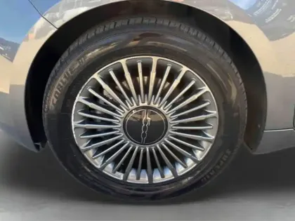 Photo 9 Fiat 500  e 118ch Icône Plus (step1) 2021