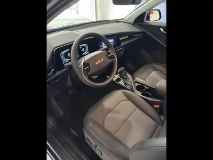 Photo 8 Kia Niro  1.6 GDi 129ch HEV Active Business DCT6