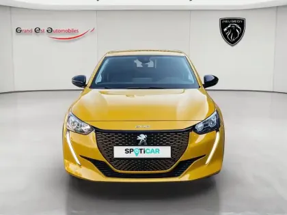 Photo 8 Peugeot 208  e- 136ch Style
