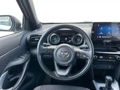 Photo 10 Toyota Yaris  Cross 116h Design MC24