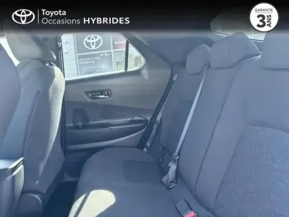 Photo 10 Toyota C-HR  1.8 Hybride 140ch Dynamic NG23
