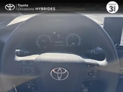 Photo 12 Toyota C-HR  1.8 Hybride 140ch Dynamic NG23