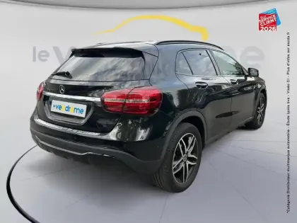 Photo 5 Mercedes GLA  180 122ch Inspiration 7G-DCT Euro6d-T
