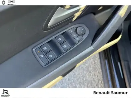 Photo 13 Dacia Duster  1.8 hybrid 155ch Journey