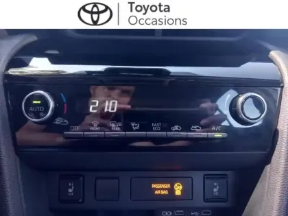 Photo 10 Toyota Yaris  Cross 116h Dynamic Business + Programme Beyond Zero Academy MY22