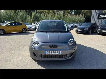 Photo 8 Fiat 500  e 95ch Action Plus