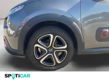 Photo 10 Citroën C3  1.2 PureTech 83ch S&S Shine