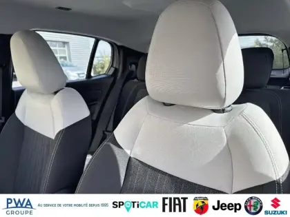 Photo 14 Fiat 600  1.2 Hybrid Turbo 110ch Icône eDCT6 GARANTIE 8 ANS CONSTRUCTEUR