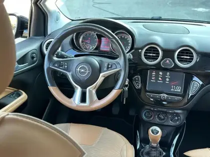 Photo 7 Opel Adam  Rocks 1.4 Twinport 87ch Start/Stop