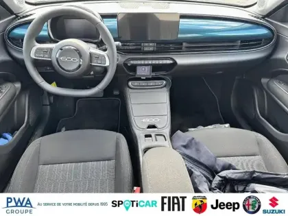 Photo 7 Fiat 600  1.2 Hybrid Turbo 110ch Icône eDCT6 GARANTIE 8 ANS CONSTRUCTEUR