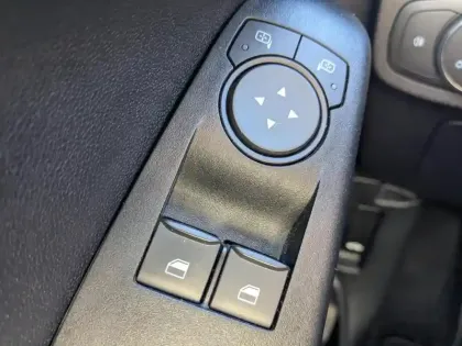 Photo 14 Ford Fiesta  1.1 75ch  Cool & Connect 5p