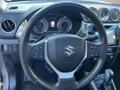 Photo 10 Suzuki Vitara  1.4 Boosterjet Hybrid 129ch Style Auto