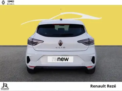 Photo 10 Renault Clio  1.5 dCi 100ch Evolution - 25