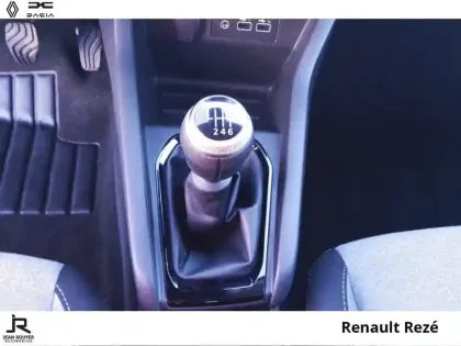 Photo 5 Renault Clio  1.5 dCi 100ch Evolution - 25