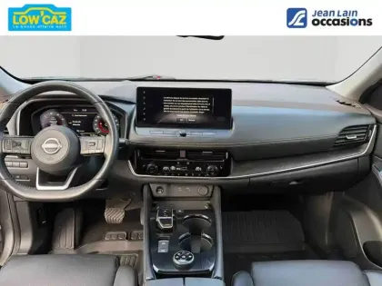 Photo 14 Nissan X-trail  e-POWER 213 ch e-4ORCE 7 Places
