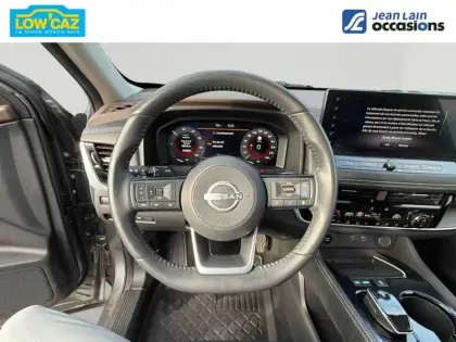 Photo 11 Nissan X-trail  e-POWER 213 ch e-4ORCE 7 Places