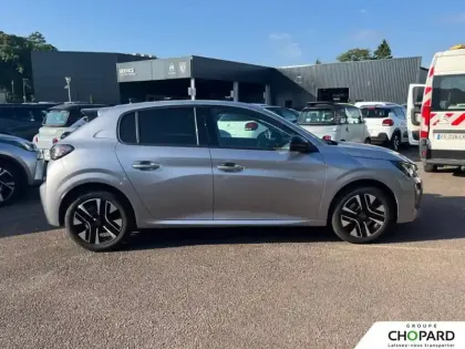 Photo 21 Peugeot 208  Hybrid 100 e-DCS6
