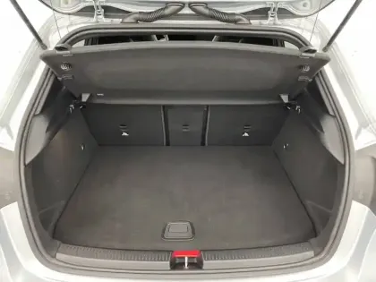 Photo 13 Mercedes Classe A  250 e Hybrid EQ 8G-DCT
