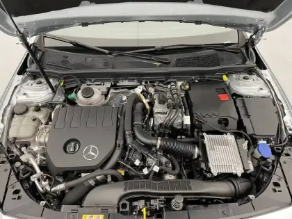 Photo 19 Mercedes Classe A  250 e Hybrid EQ 8G-DCT