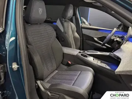 Photo 19 Peugeot 5008  Hybrid 145 ch e-DCS6