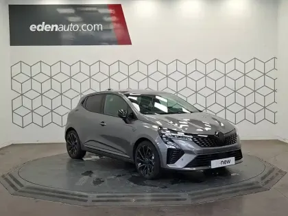Photo 6 Renault Clio  E-Tech full hybrid 145 ch GSR2