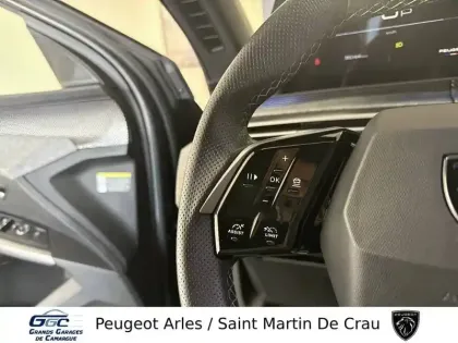 Photo 17 Peugeot 3008  Hybrid 145 e-DCS6