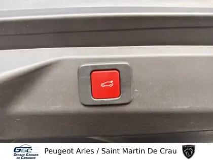 Photo 14 Peugeot 3008  Hybrid 145 e-DCS6