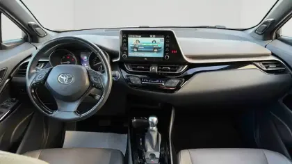 Photo 21 Toyota C-HR  Hybride 1.8L