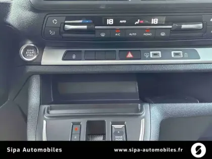 Photo 15 Fiat Scudo  CA FIXE M DIESEL 180 CH AUTOMATIQUE