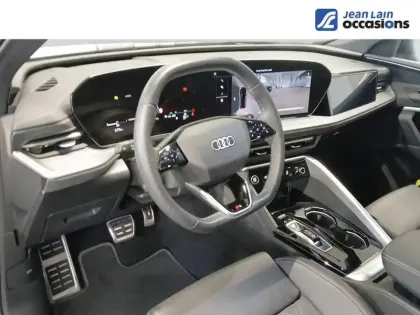 Photo 11 Audi Q5  TFSI 204 ch Hybride Quattro S tronic 7