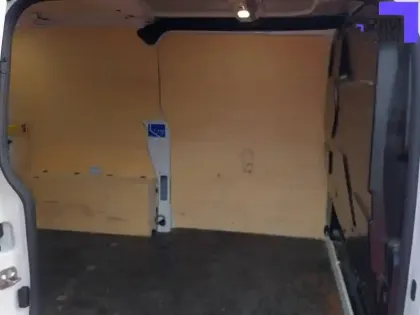 Photo 10 Ford Transit  CUSTOM FOURGON 280 L1H1 2.0 ECOBLUE 130