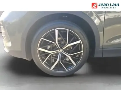 Photo 8 Volkswagen Tiguan  1.5 eTSI 150ch DSG7
