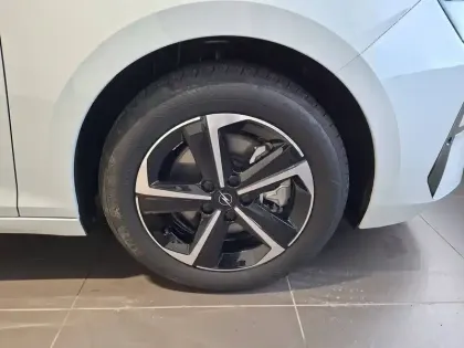 Photo 5 Opel Astra  Sports Tourer 1.2 Turbo Hybride 145 ch Automatique