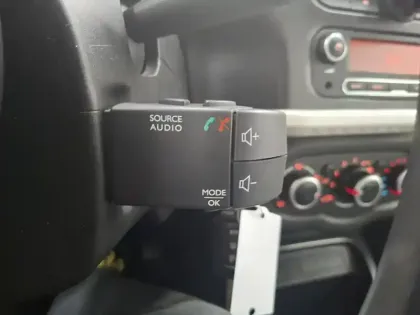 Photo 37 Renault Twingo  III SCe 75 - 20