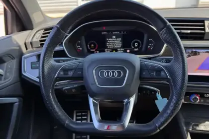 Photo 16 Audi Q3  Sportback 45 TFSIe  245 ch S tronic 6