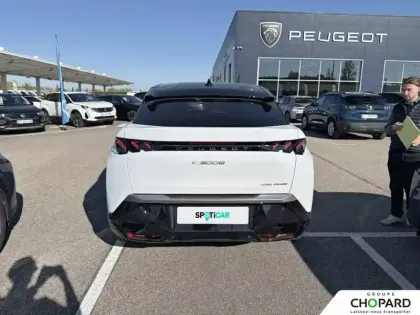Photo 31 Peugeot 3008  Electrique 230 ch Grande autonomie 97 kWh