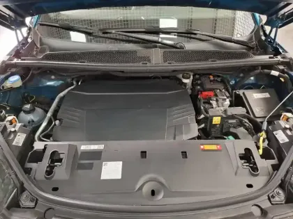 Photo 25 Peugeot 3008  Electrique 210 ch 73 kWh