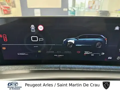 Photo 21 Peugeot 5008  Hybrid 136 e-DCS6
