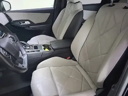 Photo 19 DS DS 7 DS7 Crossback Hybride E-Tense 300 EAT8 4x4