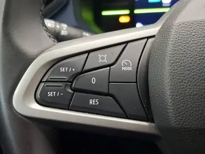 Photo 38 Dacia Duster  Hybrid 140