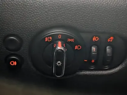 Photo 15 Mini Mini Hatch 5 Portes Cooper 136 ch DKG7