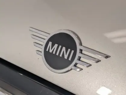Photo 8 Mini Mini Hatch 5 Portes Cooper 136 ch DKG7