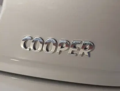 Photo 18 Mini Mini Hatch 5 Portes Cooper 136 ch DKG7