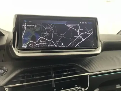 Photo 19 Peugeot 208  PureTech 100 S&S BVM6
