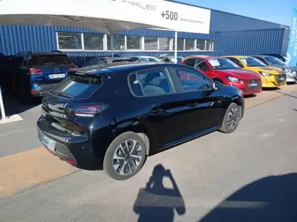 Photo 13 Peugeot 208  PureTech 100 S&S BVM6