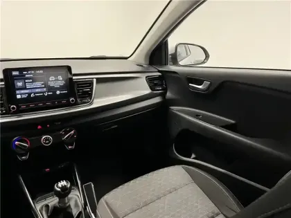 Photo 7 Kia Rio 1.2 DPI 84CH BVM5