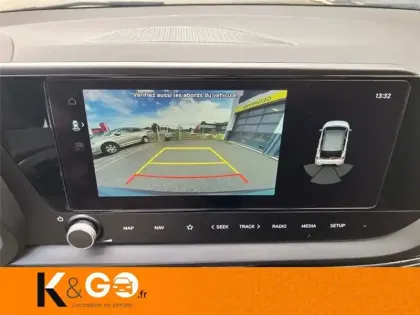 Photo 13 Hyundai Bayon 1.0 T-GDI 100 DCT-7 HYBRID 48V