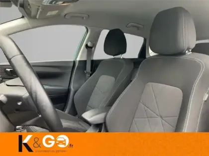 Photo 8 Hyundai Bayon 1.0 T-GDI 100 DCT-7 HYBRID 48V