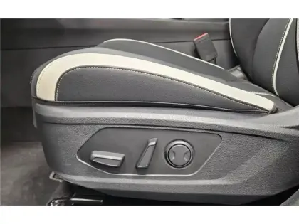 Photo 12 Kia Sportage HYBRIDE 239 CH BVA6