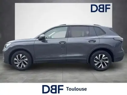 Photo 11 Volkswagen Tiguan 1.5 eTSI 131ch DSG7 VW Edition